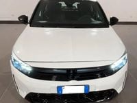 Usata Opel Corsa 100 CV (73 kW) 2024 Bianco Utilitaria