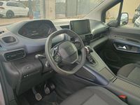 Usata Peugeot Rifter Allure 102 CV (75 kW) 2021 Grigio Monovolume