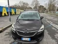 Usata Opel Zafira Tourer 150 CV (110 kW) 2017 Nero Monovolume