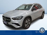Usata Mercedes GLA200 150 CV (110 kW) 2025 Grigio SUV