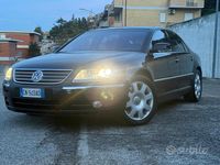 Occasion VW Phaeton 313 PK (230 kW) 2004 Zwart Sedan
