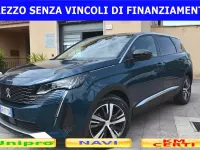 Usado Peugeot 5008 Allure 131 HP (96 kW) 2022 Cinzento SUV