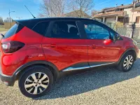 Usata Renault Captur 90 CV (66 kW) 2018 Rosso SUV