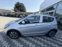 Usata Opel Karl Rocks 73 CV (53 kW) 2018 Argento Utilitaria