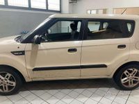 Usata Kia Soul 125 CV (91 kW) 2010 Beige SUV