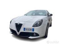 Usata Alfa Romeo Giulietta Super 120 CV (88 kW) 2018 Bianco Utilitaria