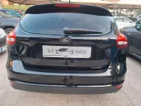 Usata Ford Focus 120 CV (88 kW) 2015 Nero Berlina