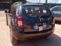 Usata Dacia Duster Lauréate 109 CV (80 kW) 2015 Grigio SUV