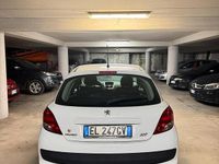 Usata Peugeot 207 70 CV (51 kW) 2012 Bianco Berlina