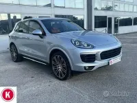 Usata Porsche Cayenne Platinum Edition 250 CV (183 kW) 2017 Grigio SUV