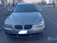 Usata BMW 530 122 CV (89 kW) 2007 Grigio Station wagon