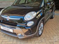 Usata Fiat 500L Trekking 105 CV (77 kW) 2015 Nero Monovolume