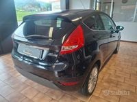 Usata Ford Fiesta 82 CV (60 kW) 2009 Nero Utilitaria
