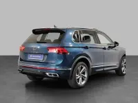 Usata VW Tiguan R-line 150 CV (110 kW) 2023 Nightshade blue metallizzato SUV