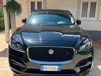 Usata Jaguar F-Pace Portfolio 250 CV (183 kW) 2018 Nero SUV
