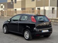 Usata Fiat Grande Punto Dynamic 75 CV (55 kW) 2005 Nero Utilitaria