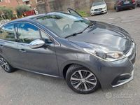 Usata Peugeot 208 Allure 82 CV (60 kW) 2016 Grigio Utilitaria