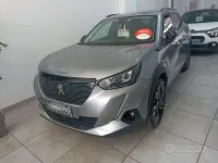 Usata Peugeot 2008 Allure 131 CV (96 kW) 2022 Grigio SUV
