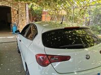 Usata Alfa Romeo Giulietta 105 CV (77 kW) 2013 Bianco Utilitaria