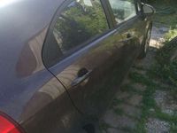 Usata Kia Rio 90 CV (66 kW) 2013 Marrone Berlina