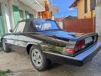 Usata Alfa Romeo Spider 128 CV (94 kW) 1988 Nero Cabrio