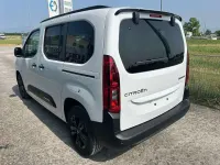 Nuova Citroën Berlingo Start 102 CV (75 kW) 2025 Bianco Monovolume