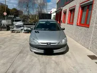 Usata Peugeot 206 75 CV (55 kW) 2005 Grigio Berlina