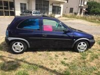 Usata Opel Corsa 65 CV (47 kW) 1998 Blu Utilitaria