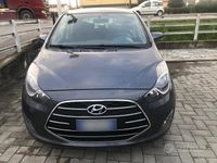 Usata Hyundai i20 Comfort 90 CV (66 kW) 2018 Grigio Berlina