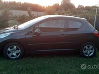 usata Peugeot 207 - 2009 si neopatentati