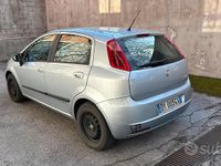 Usata Fiat Grande Punto Dynamic 90 CV (66 kW) 2009 Grigio Utilitaria