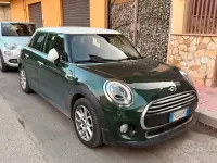 Usata Mini Cooper D 116 CV (85 kW) 2017 Verde Utilitaria