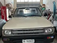 Usata Toyota HiLux 83 CV (61 kW) 1992 Pick-up