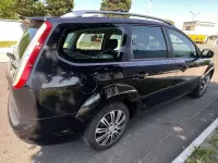 Usata Ford Focus 145 CV (106 kW) 2009 Nero Station wagon