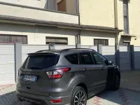 Usata Ford Kuga Individual 163 CV (119 kW) 2017 SUV