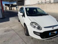 Usata Fiat Grande Punto 90 CV (66 kW) 2006 Utilitaria