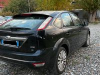 Usata Ford Focus Titanium 90 CV (66 kW) 2009 Nero Utilitaria