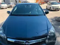 Usata Opel Astra 90 CV (66 kW) 2008 Berlina