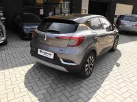 Usata Renault Captur Techno 94 CV (69 kW) 2024 Grigio SUV
