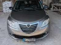 Usata Lancia Ypsilon 85 CV (62 kW) 2012 Grigio Utilitaria