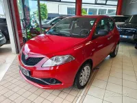 Usata Lancia Ypsilon S 95 CV (69 kW) 2018 Rosso Utilitaria
