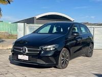 Usata Mercedes E250 Business 160 CV (117 kW) 2022 Nero Monovolume