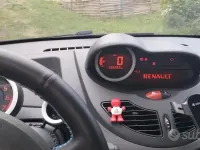 Usata Renault Twingo 76 CV (55 kW) 2011 Bluazzurro Utilitaria