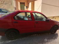 Usata Alfa Romeo 146 2000 Rosso Utilitaria