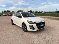Usata Peugeot 208 Active 101 CV (74 kW) 2024 Bianco Utilitaria