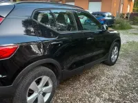 Usata Volvo XC40 Momentum 150 CV (110 kW) 2019 Nero SUV