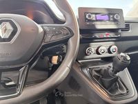 Usata Renault Kangoo Equilibre 117 CV (86 kW) 2023 Bianco Monovolume