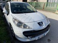 usata Peugeot 207 5p 1.6 hdi 16v XS