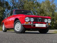 Usata Alfa Romeo 2000 Veloce 131 CV (96 kW) 1973 Rosso Coupé