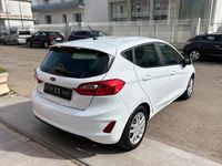 Usata Ford Fiesta 85 CV (62 kW) 2018 Bianco Utilitaria